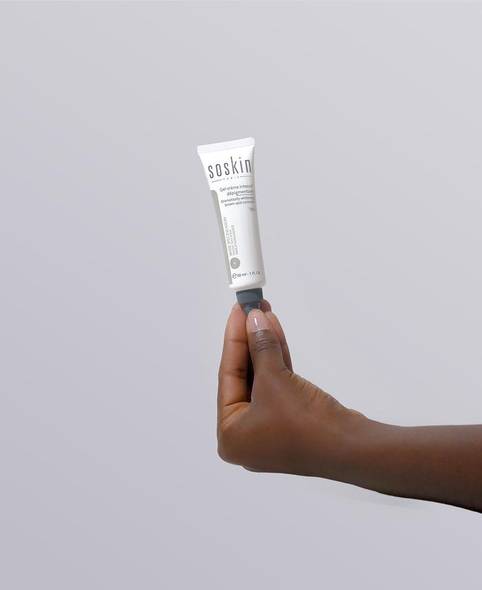 Dramatically Whitening Brown Spot Corrector